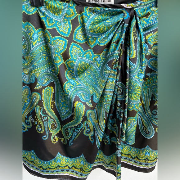 Richie Tailor Woman’s Paisley Boho Asymmetrical Skirt | Size M - Picture 3 of 9